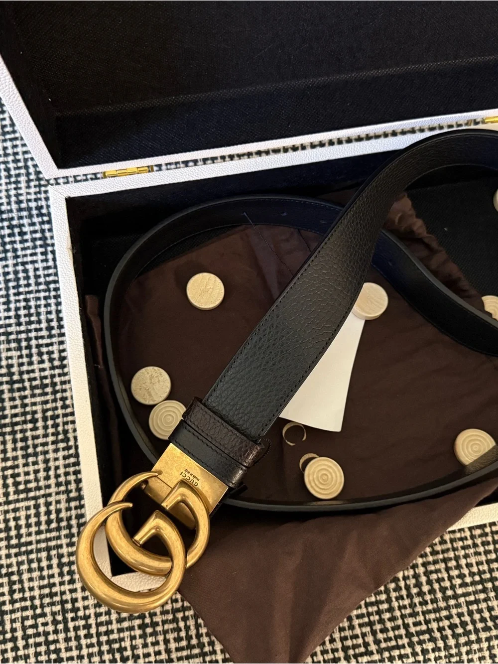 Gucci Men's reversible GG gold buckle brown and black size 100